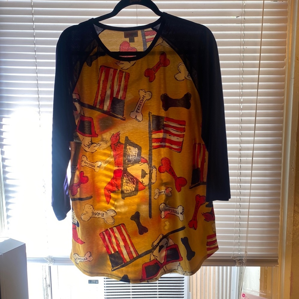 Lularoe top